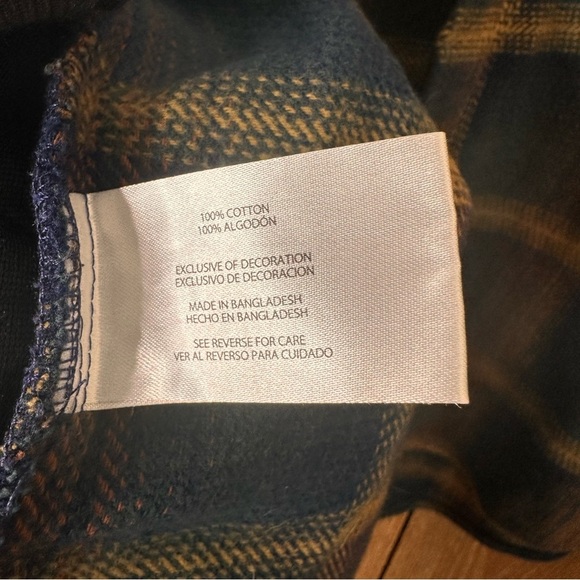 Orvis Men's Big Bear Heavyweight Double Brushed Plaid Flannel Button Down Shirt - Picture 8 of 12